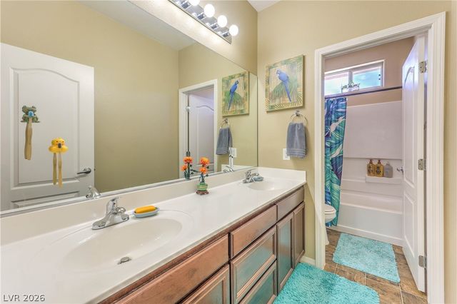 10653 MOUNT JEFFERSON Avenue, Las Vegas, NV 89166