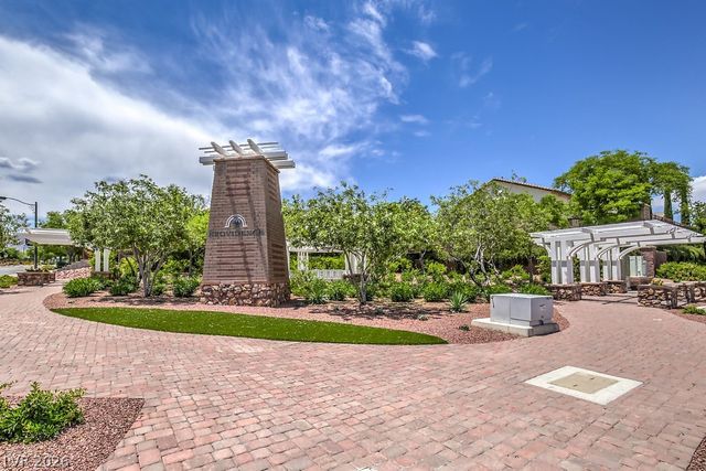 10653 MOUNT JEFFERSON Avenue, Las Vegas, NV 89166