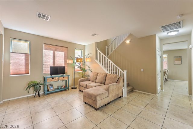 10653 MOUNT JEFFERSON Avenue, Las Vegas, NV 89166