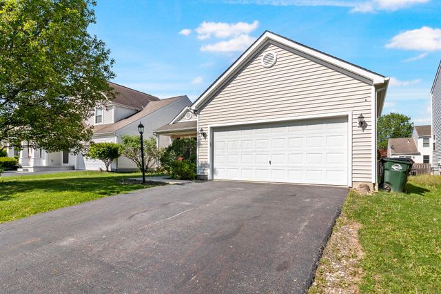 1171 Willow Oak Drive, Blacklick, OH 43004