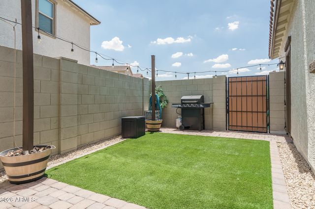 18178 W RAVEN Road, Goodyear, AZ 85338