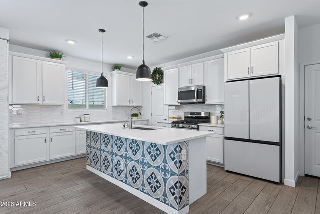 18178 W RAVEN Road, Goodyear, AZ 85338