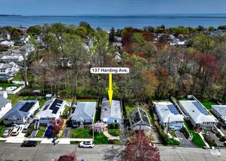 137 Harding Avenue, West Haven, CT 06516