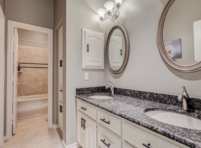 1605 Mariah Bay Circle, Rockwall, TX 75032