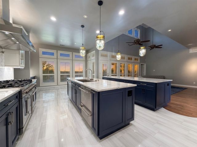 1605 Mariah Bay Circle, Rockwall, TX 75032