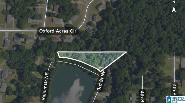 2635 3RD STREET NE, Center Point, AL 35215