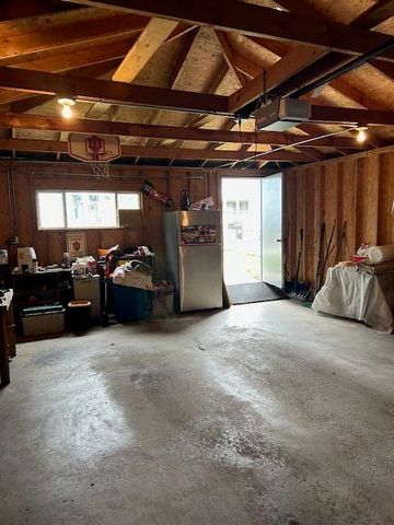 2932 Gibson Place, Hammond, IN 46323