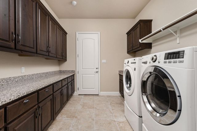 168 Rocky Spot DR, Austin, TX 78737