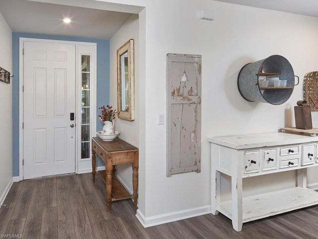 4601 Arboretum CIR 102, Naples, FL 34112