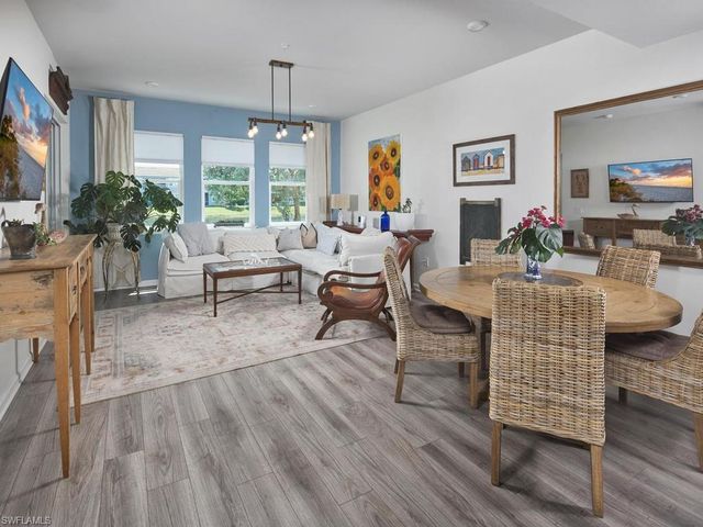 4601 Arboretum CIR 102, Naples, FL 34112