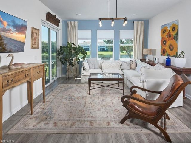 4601 Arboretum CIR 102, Naples, FL 34112