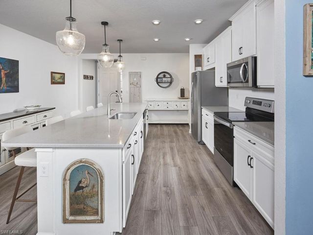 4601 Arboretum CIR 102, Naples, FL 34112