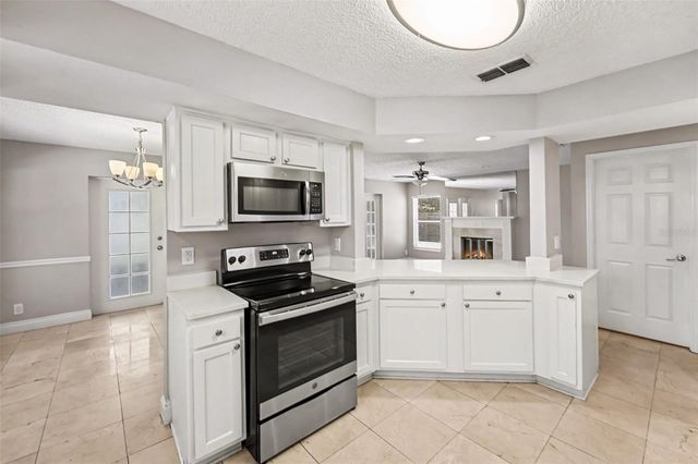 9160 136TH WAY, Seminole, FL 33776