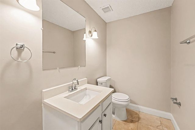 9160 136TH WAY, Seminole, FL 33776