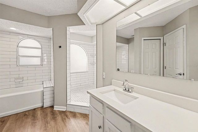9160 136TH WAY, Seminole, FL 33776
