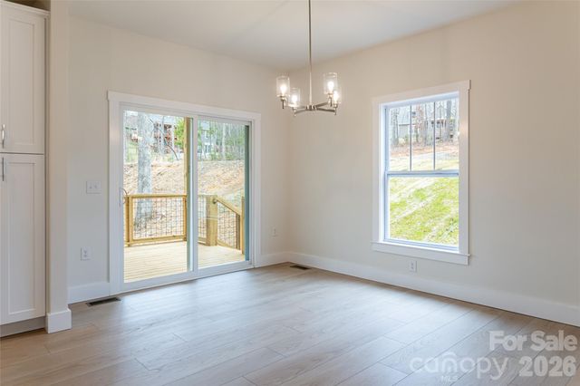 165 Cascade Ridge Road, Fairview, NC 28730