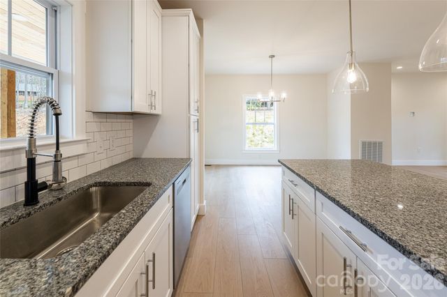 165 Cascade Ridge Road, Fairview, NC 28730