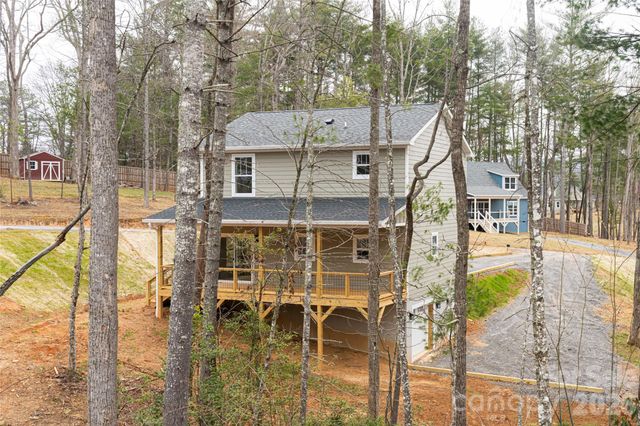 165 Cascade Ridge Road, Fairview, NC 28730