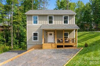 165 Cascade Ridge Road, Fairview, NC 28730