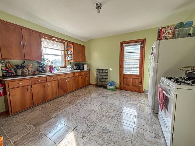 3723 S 18th STREET #3725, Milwaukee, WI 53221