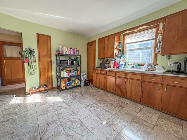 3723 S 18th STREET #3725, Milwaukee, WI 53221