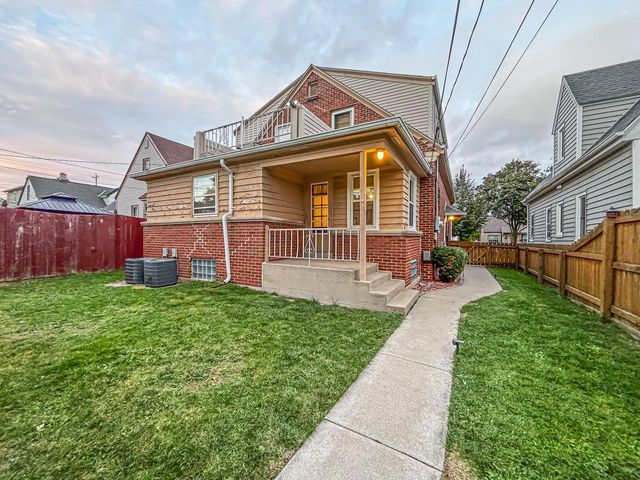 3723 S 18th STREET #3725, Milwaukee, WI 53221