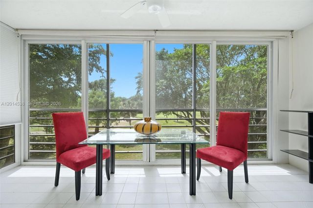821 Cypress Blvd 307, Pompano Beach, FL 33069