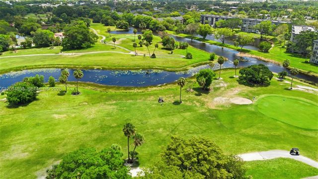 821 Cypress Blvd 307, Pompano Beach, FL 33069