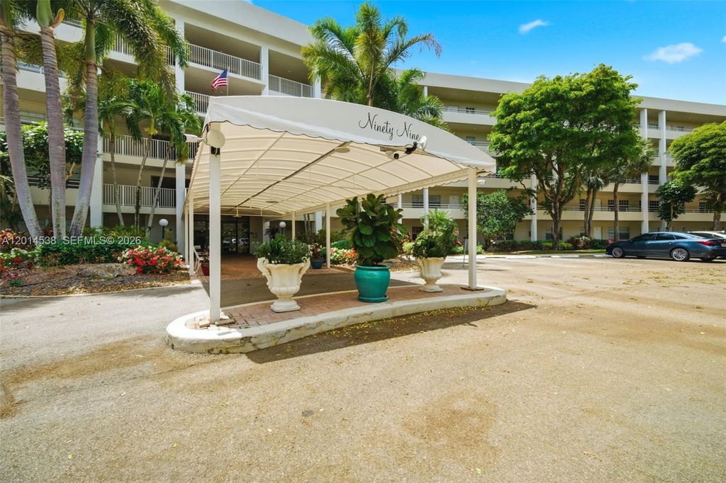 821 Cypress Blvd 307, Pompano Beach, FL 33069