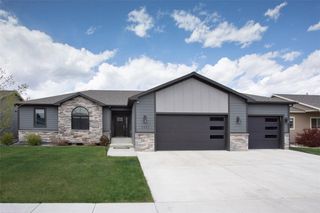 3371 Pipestone Dr, Billings, MT 59102