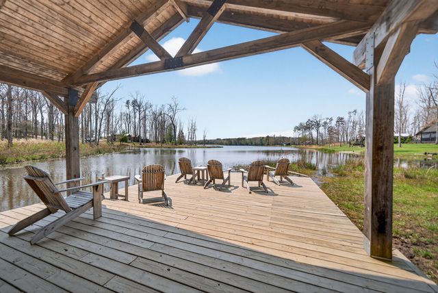 191 Waters Edge Way, Tracy City, TN 37387