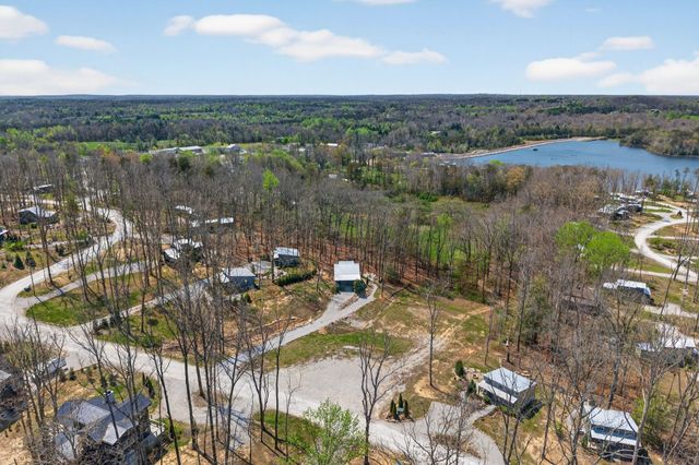 191 Waters Edge Way, Tracy City, TN 37387