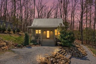 191 Waters Edge Way, Tracy City, TN 37387