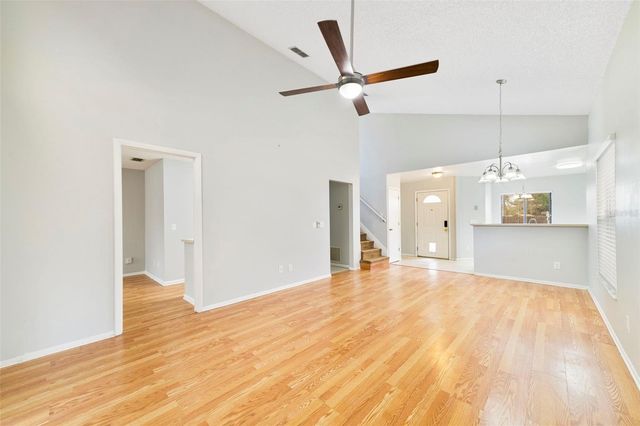 1002 GWYN CIRCLE, Oviedo, FL 32765