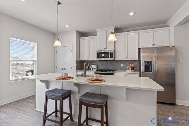 2144 Semmes Ave, Richmond, VA 23225