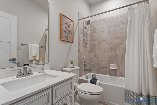 2144 Semmes Ave, Richmond, VA 23225