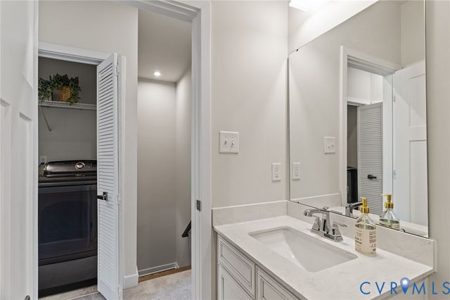 2144 Semmes Ave, Richmond, VA 23225