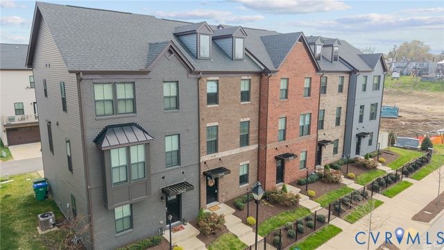 2144 Semmes Ave, Richmond, VA 23225