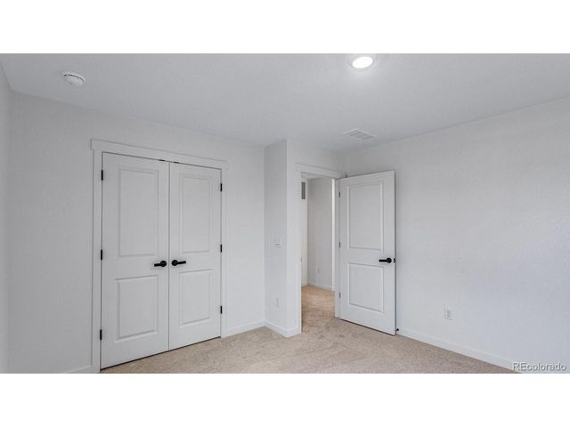 1733 Knobby Pine Dr, Fort Collins, CO 80528