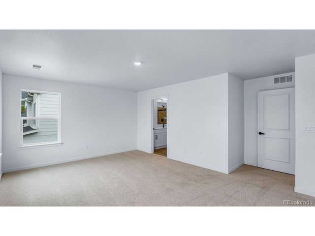1733 Knobby Pine Dr, Fort Collins, CO 80528