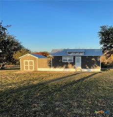 110 Guadalupe Drive, Oglesby, TX 76561