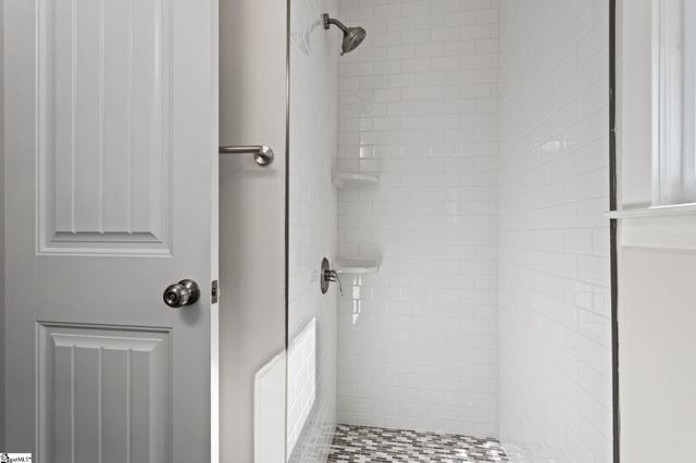 210 Pinonwood Drive, Simpsonville, SC 29680