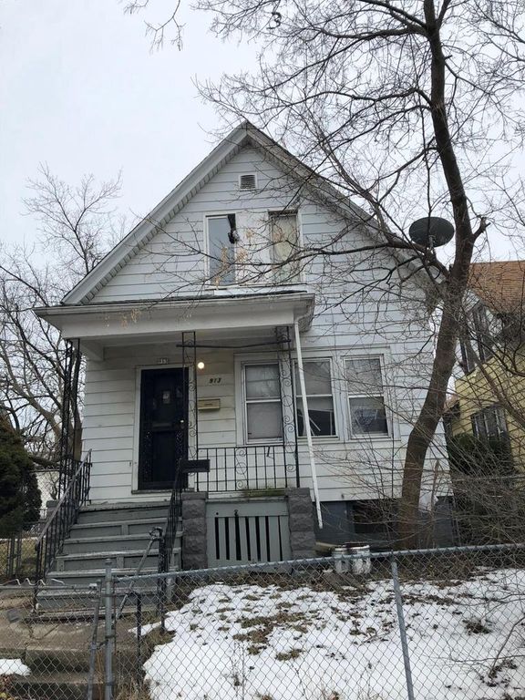 913 W Hadley STREET, Milwaukee, WI 53206