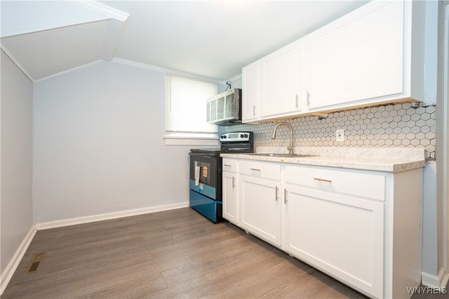 1242 Oliver Street, North Tonawanda, NY 14120