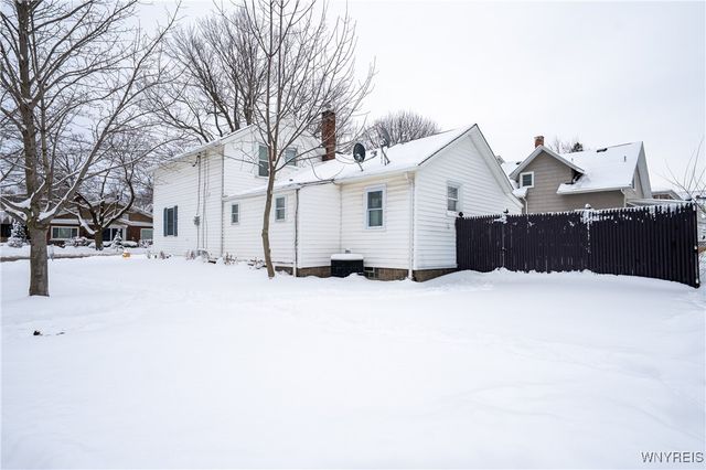 1242 Oliver Street, North Tonawanda, NY 14120