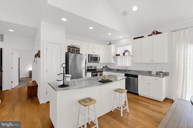 229 SALTGRASS DR, Glen Burnie, MD 21060