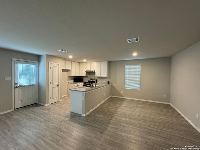 10031 BRAUN CLOUD, San Antonio, TX 78254