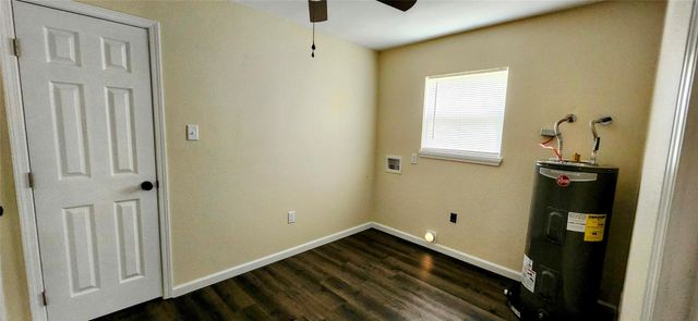 15500 Fm 1725, Cleveland, TX 77328