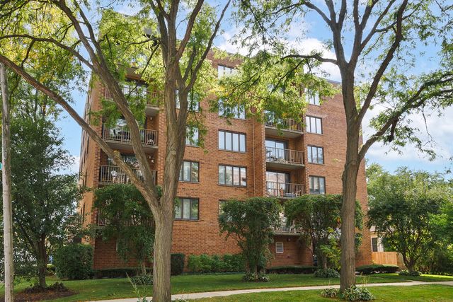 1389 Perry Street 303, Des Plaines, IL 60016
