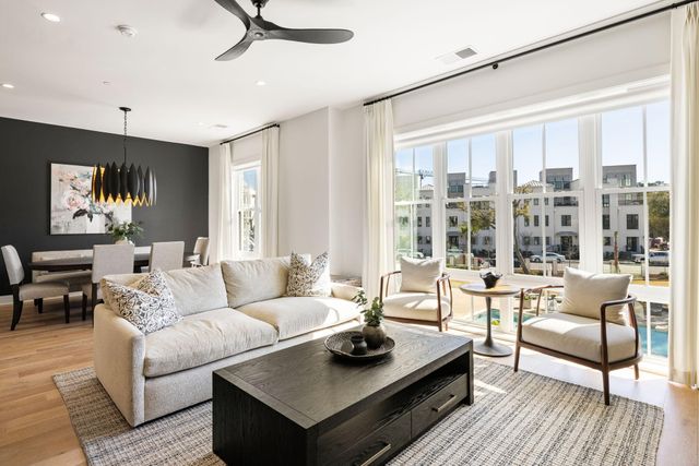 508 Helmsman Street, Charleston, SC 29492